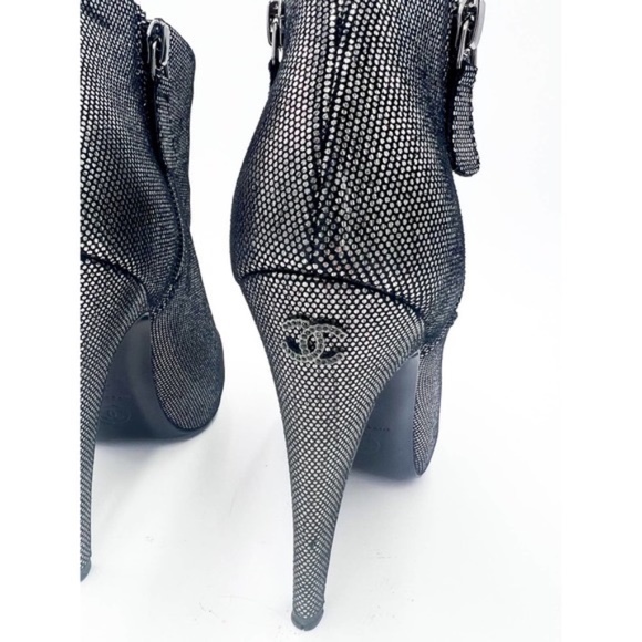 Chanel 2012 Interlocking CC Logo Boots Silver Metallic Size 37 - Picture 6 of 8